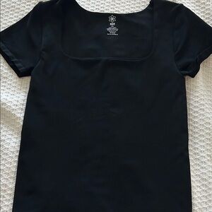 NWOT Aura Black Short Sleeve Top